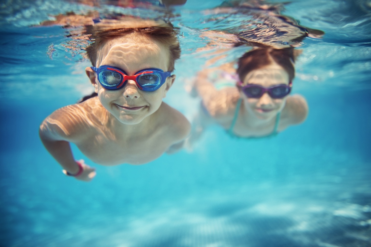 Набор детей 7-12 лет в группы по обучению навыкам плавания 